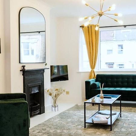 Chic Beach Getaway Margate Exterior foto