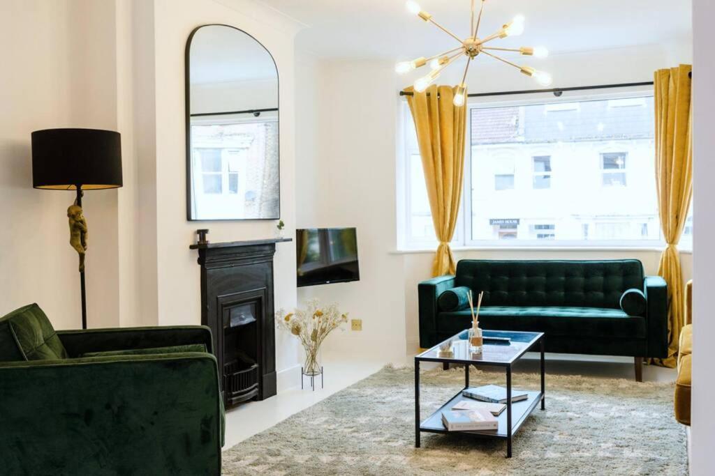 Chic Beach Getaway Margate Exterior foto